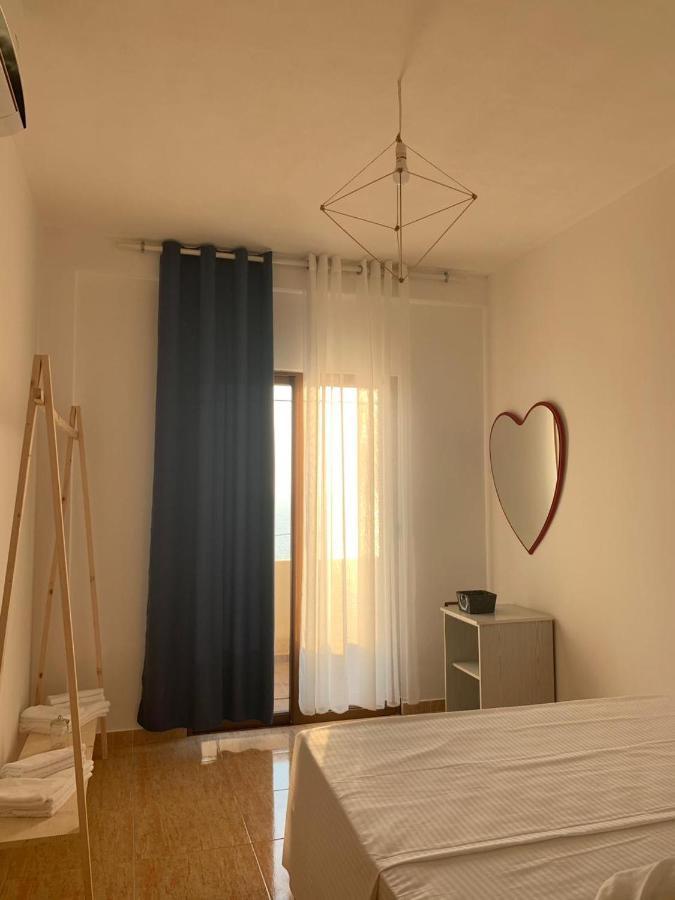 Kenza Apartments Saranda Oda fotoğraf